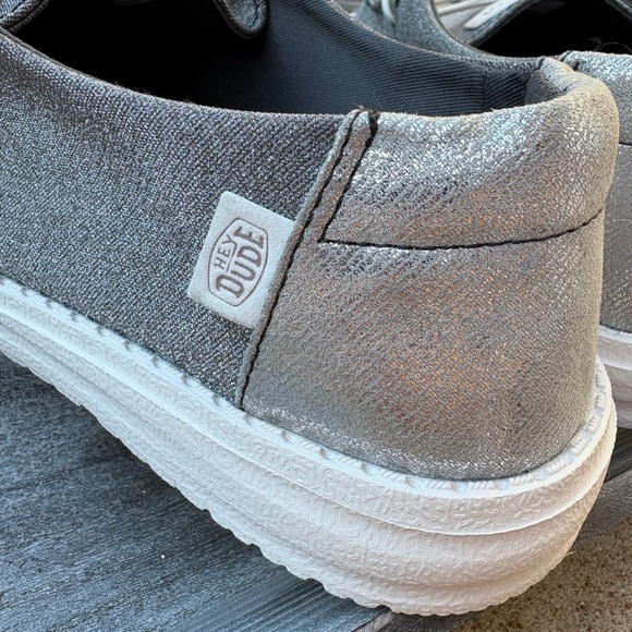 Hey Dude! NWOT Glitter Women’s Wendy Metallic Casual Shoe in Charcoal Size 10 - Picture 9 of 11